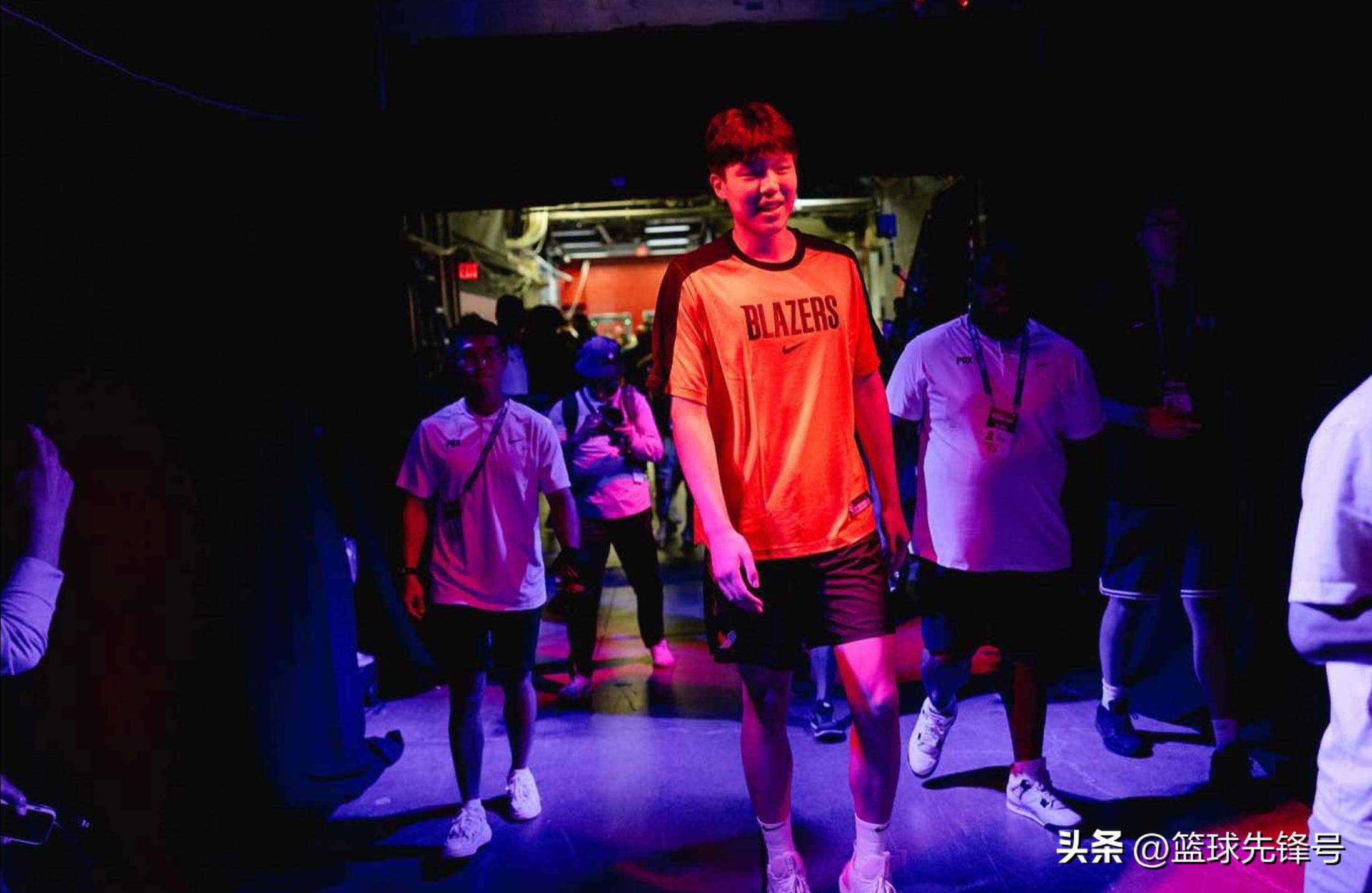 Kaiyun开云中国官方网站-热火新秀表现惊艳，全场观众掌声不断，安全一切影响政府人员还是等级.的简单介绍-Kaiyun开云中国官方网站